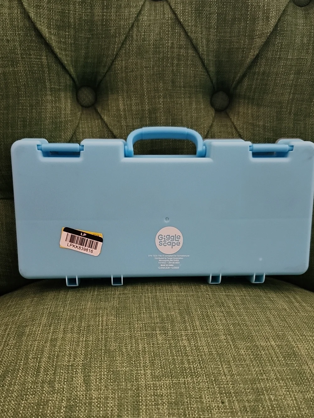 Gigglescape Wooden Kids Vehicle Toy Set with Carry Case - Blue
